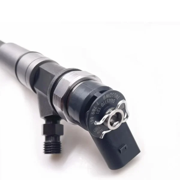 0445110131 Bosch Diesel Fuel Injector View 3 0445110131 Bosch diesel fuel injector view 3 for BMW Series 5 Series 7 Series X3 X5 E46 E39 E60 E65
