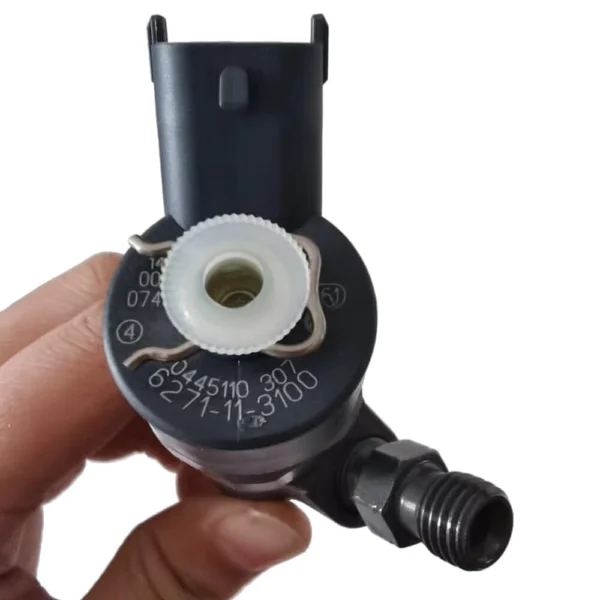 0445110307 Bosch Diesel Fuel Injector View 3 0445110307 Bosch diesel fuel injector view 3 for Cummins QSB 3.3 Komatsu 4D95 6D95