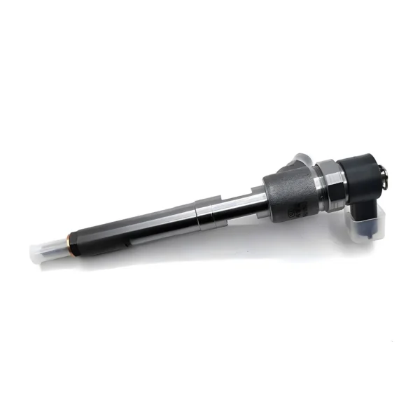 0445110390 Bosch Diesel Fuel Injector View 4 0445110390 Bosch diesel fuel injector view 4 for Hyundai D4HB Euro 6