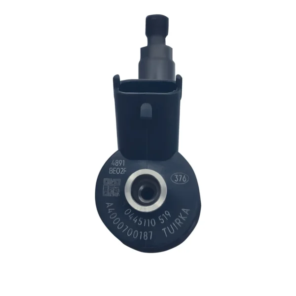 0445110519 Bosch diesel fuel injector view 3 for 0445110740 for Mercedes Benz