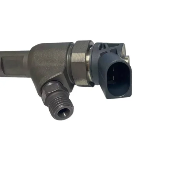 0445110571 Bosch diesel fuel injector view 4 for Mercedes Benz Sprinter Vito Mixto W447