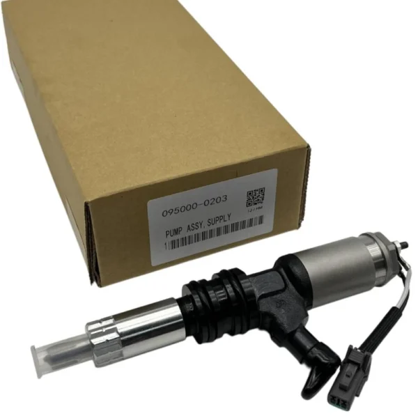 095000-0203 Denso Diesel Fuel Injector 095000-0203 Denso diesel fuel injector for ME132614 Mitsubishi Fuso Fighter 7.5 d