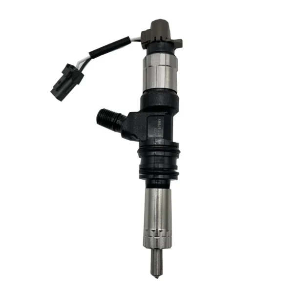 Front view of 095000-8620 Denso diesel injector for Mitsubishi Fuso