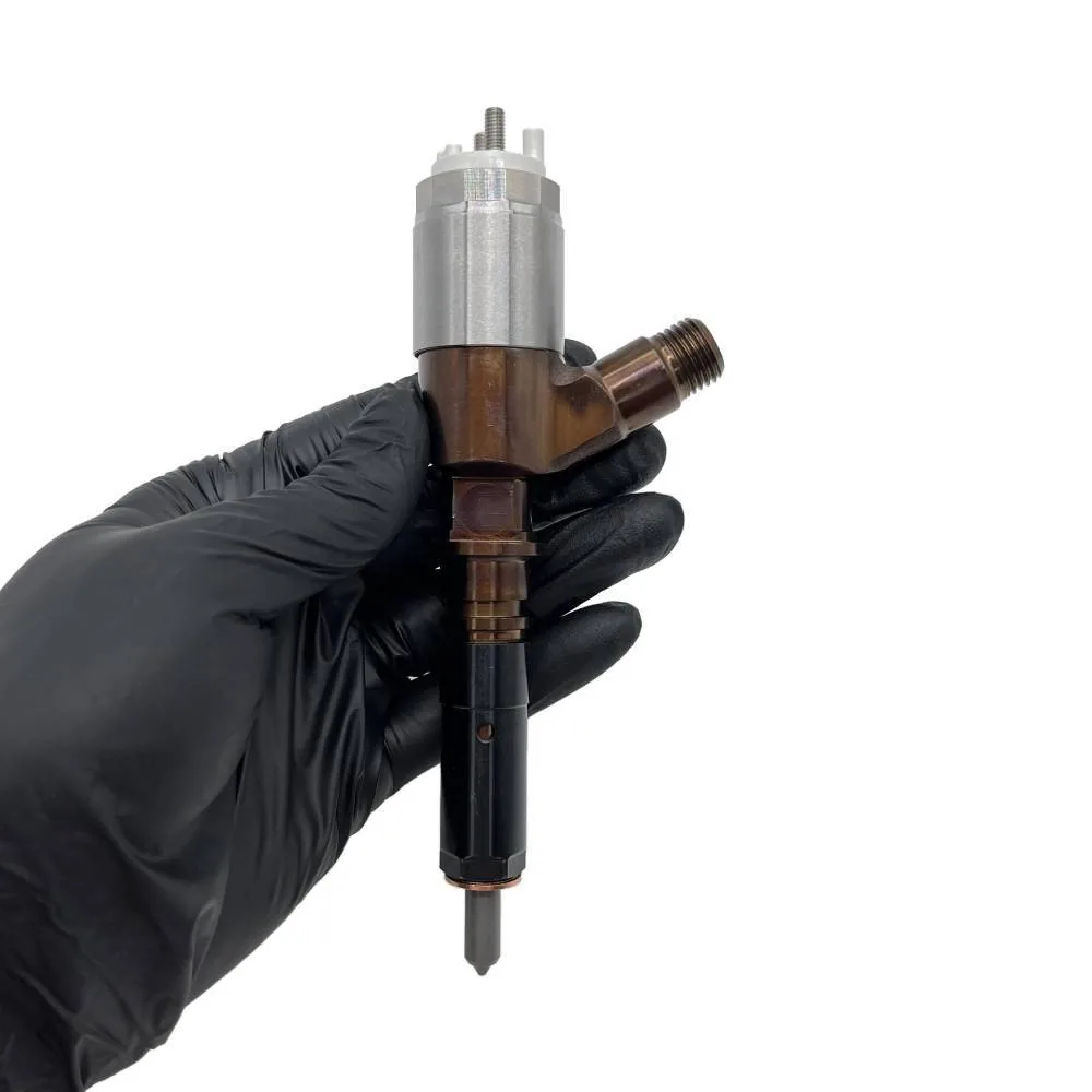 320-0677 Caterpillar diesel fuel injector connector nozzle and body details for C6.6 E320D E323D