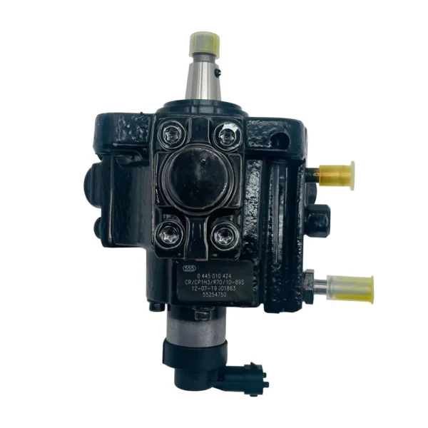 0445010424 Common Rail High Pressure Fuel Pump View 3 0445010424 common rail fuel pump alternate product view 3